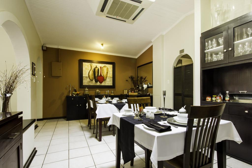@The Villa Guest House Bloemfontein Eksteriør bilde